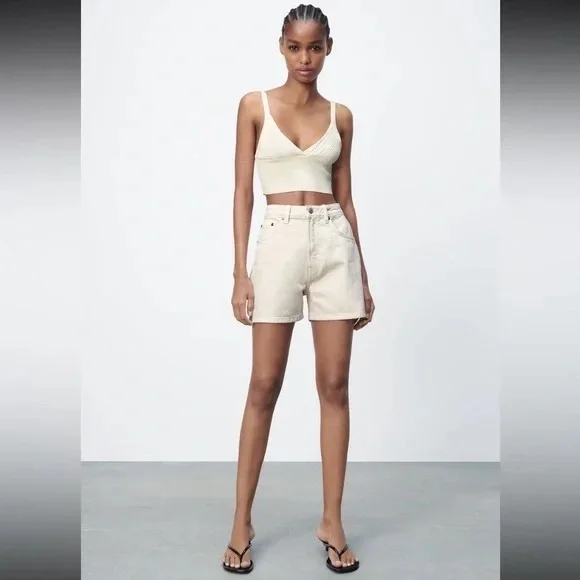 Zara Women's Beige Jean Shorts - Picture 5 of 5